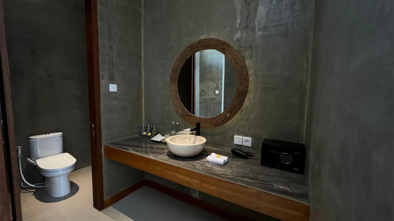 Hotel Suarsena Bisma à Ubud Extérieur photo