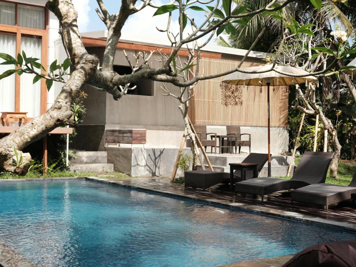 Hotel Suarsena Bisma à Ubud Extérieur photo