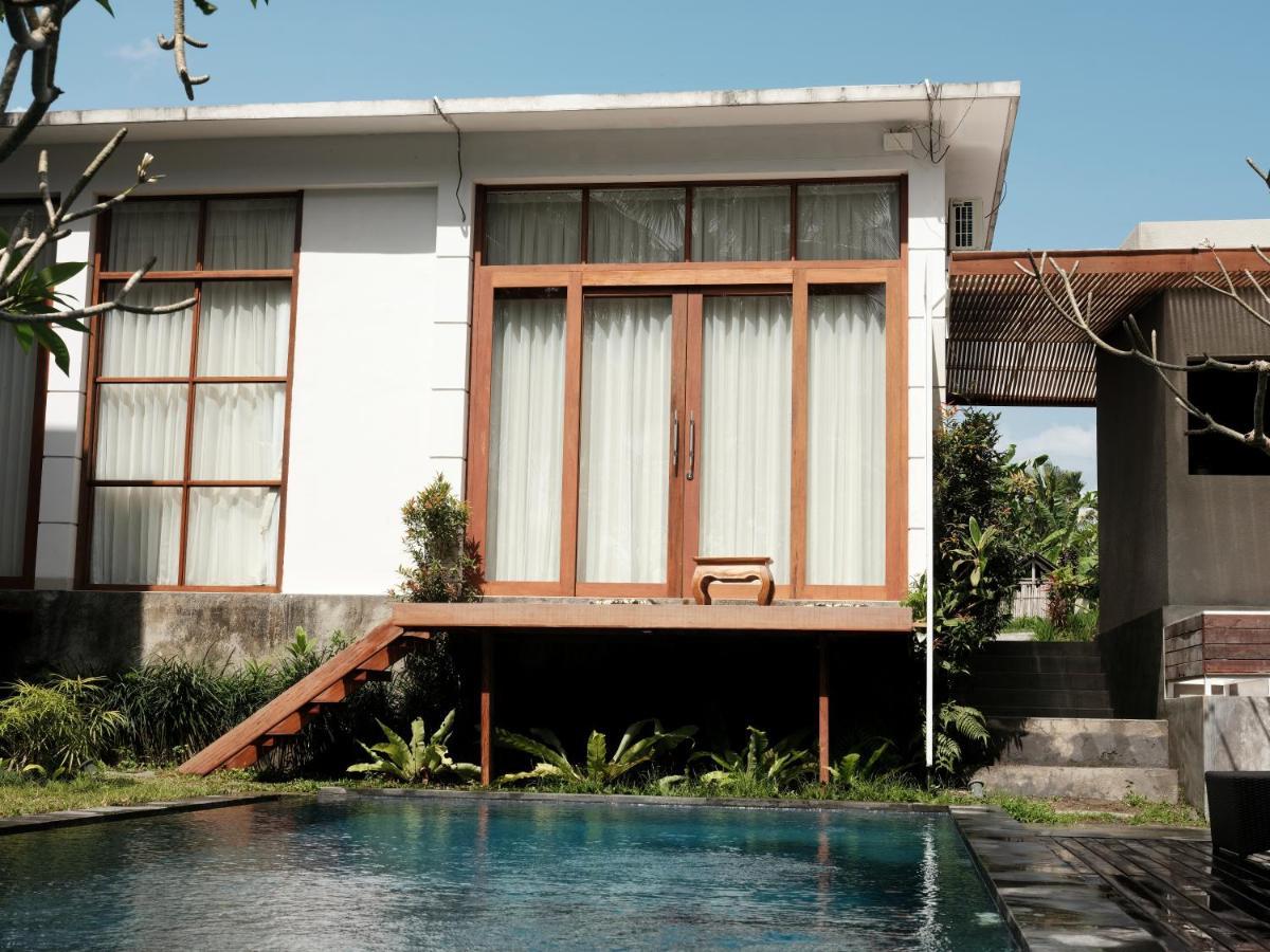 Hotel Suarsena Bisma à Ubud Extérieur photo